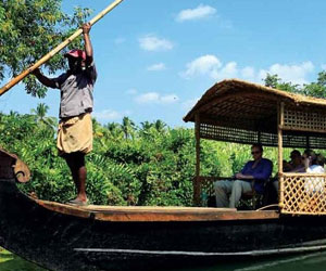 Kerala Honeymoon Tour Packages